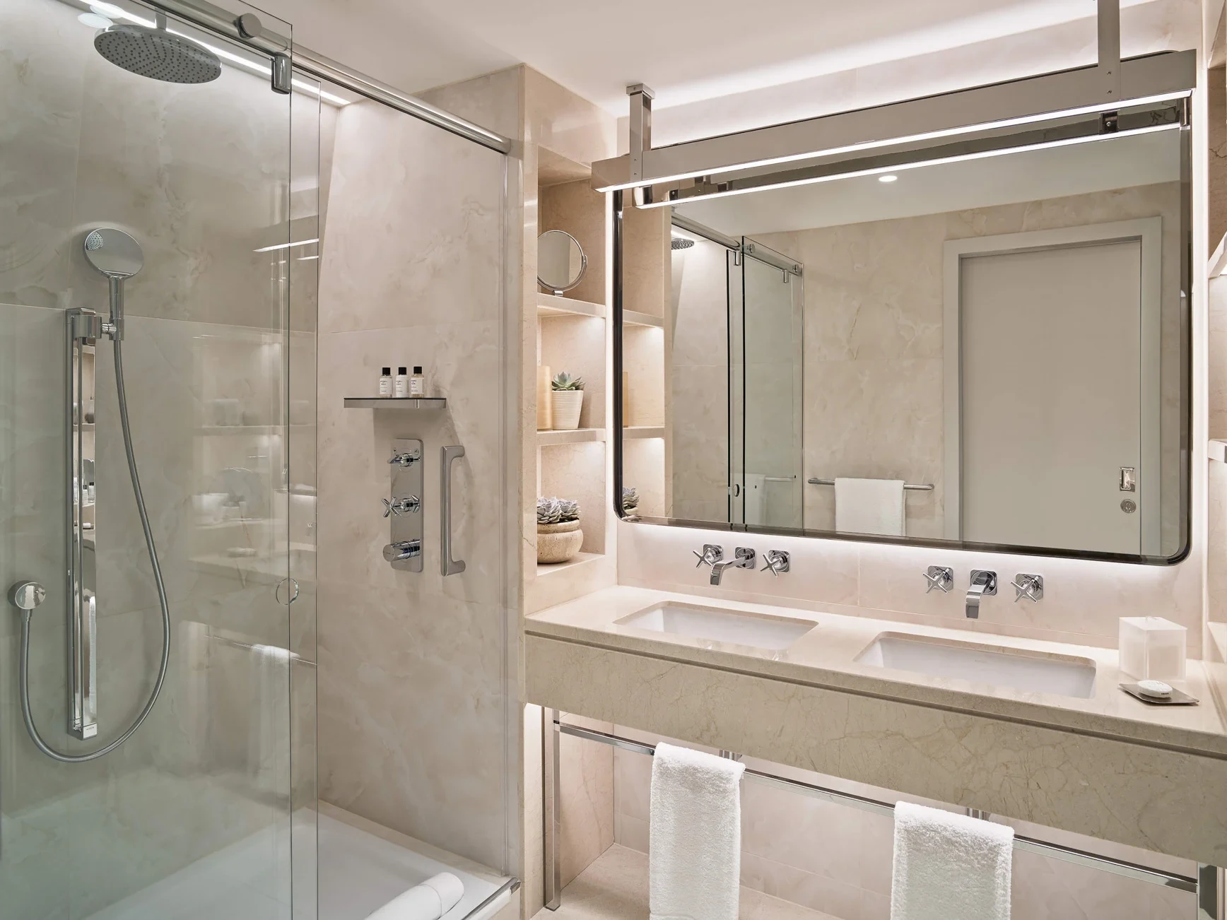 One-Aldwych-Hotel-London-Bathroom-Suite-Featured